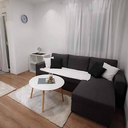 4Trees Airport Apartments Velika Gorica Exterior foto