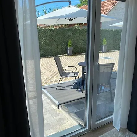 4Trees Airport Apartments Velika Gorica Exterior foto