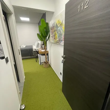 4Trees Airport Apartments And Rooms Velika Gorica Exterior photo