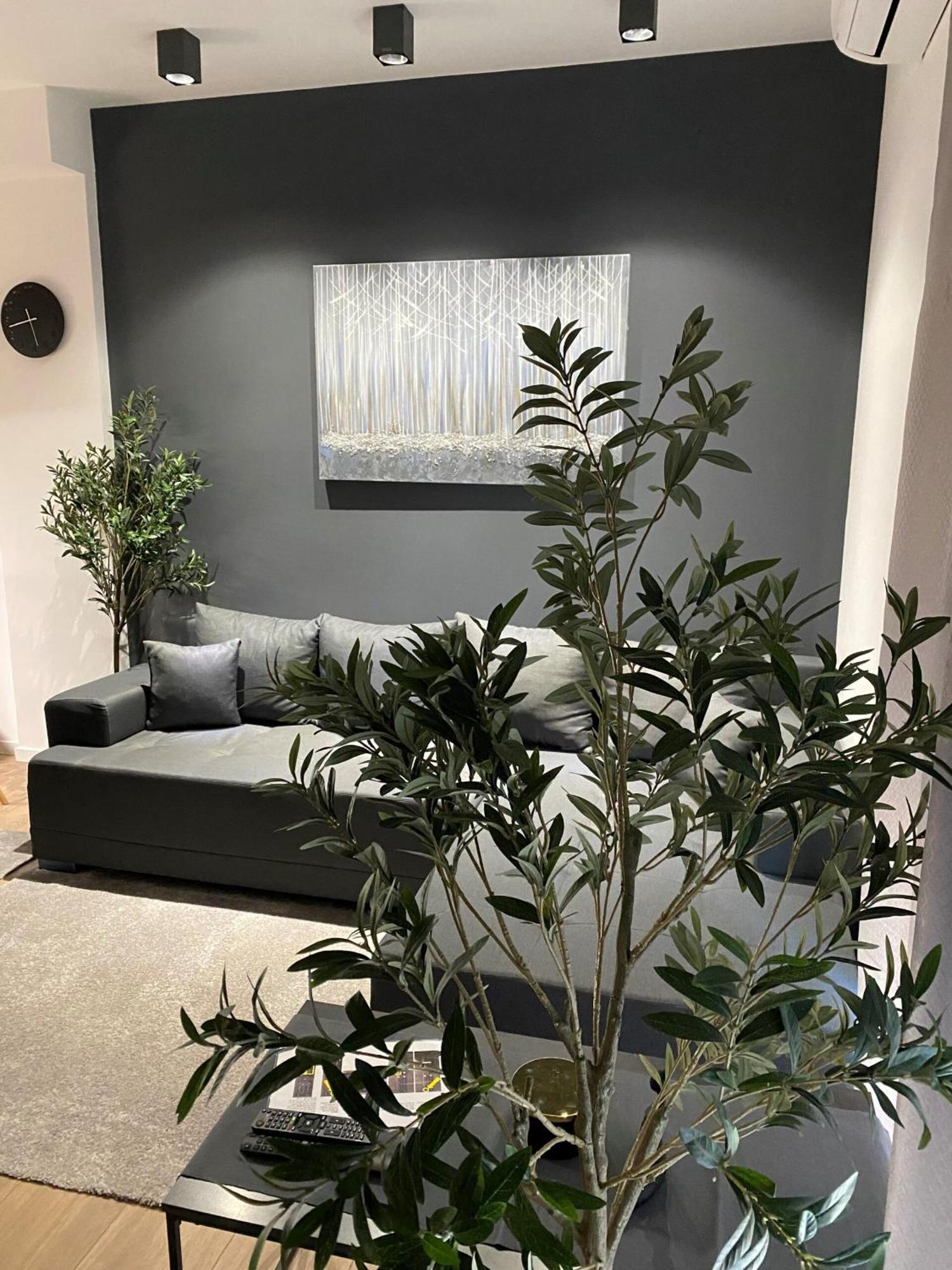 4trees Airport Apartment *